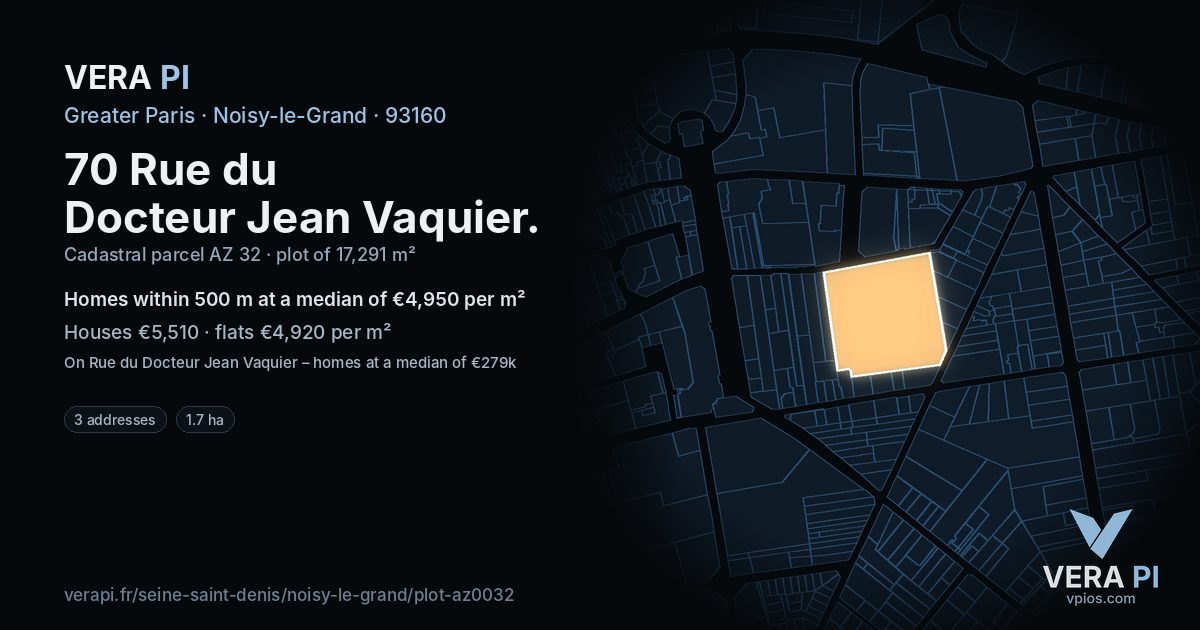 70 Rue du Docteur Jean Vaquier, Noisy-le-Grand at night – the plot lit, the parcels around coloured by the prices near them
