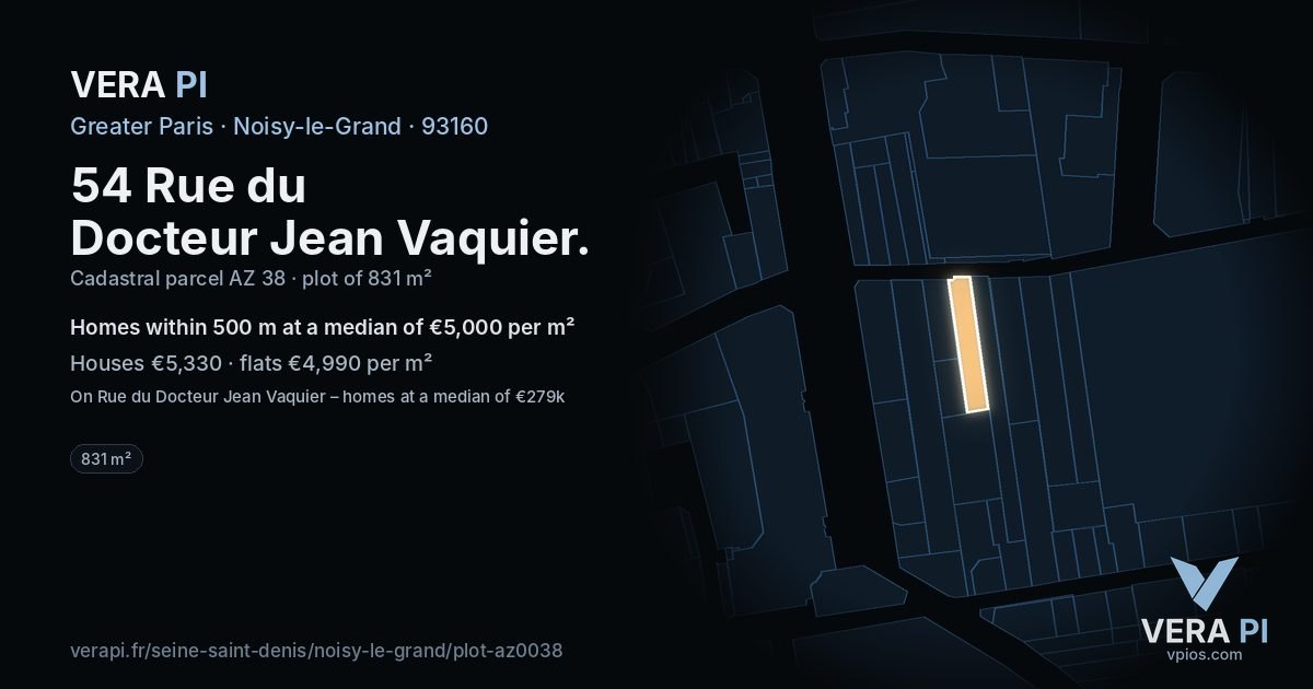 54 Rue du Docteur Jean Vaquier, Noisy-le-Grand at night – the plot lit, the parcels around coloured by the prices near them