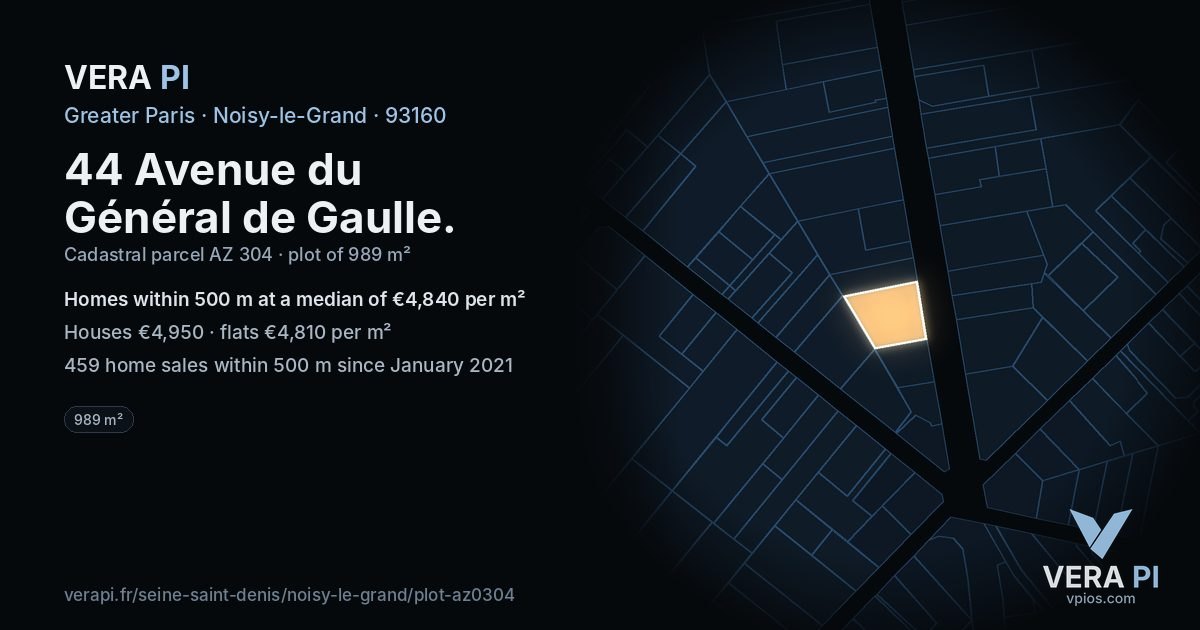 44 Avenue du Général de Gaulle, Noisy-le-Grand at night – the plot lit, the parcels around coloured by the prices near them