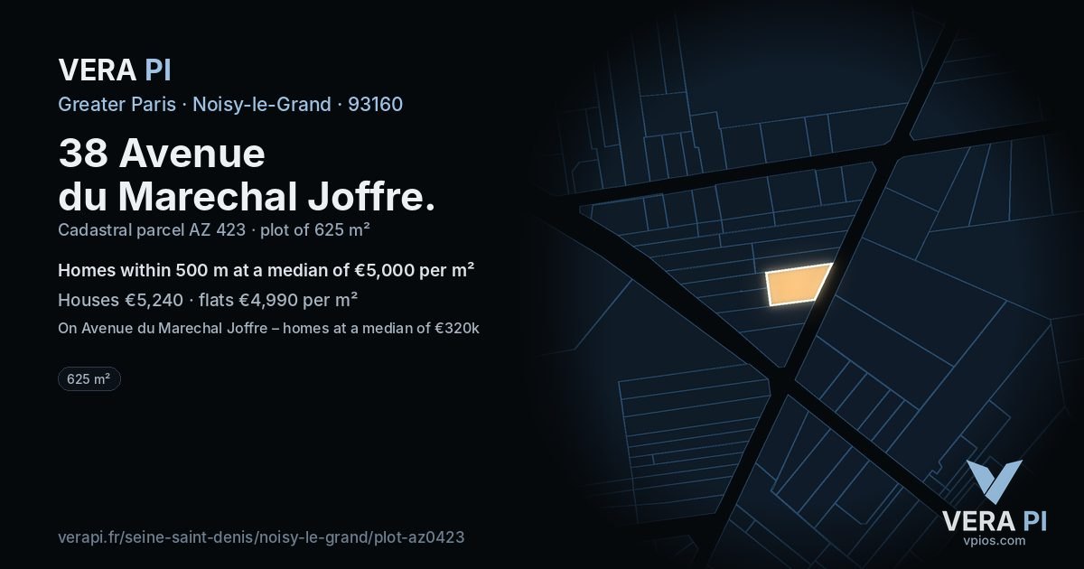38 Avenue du Marechal Joffre, Noisy-le-Grand at night – the plot lit, the parcels around coloured by the prices near them