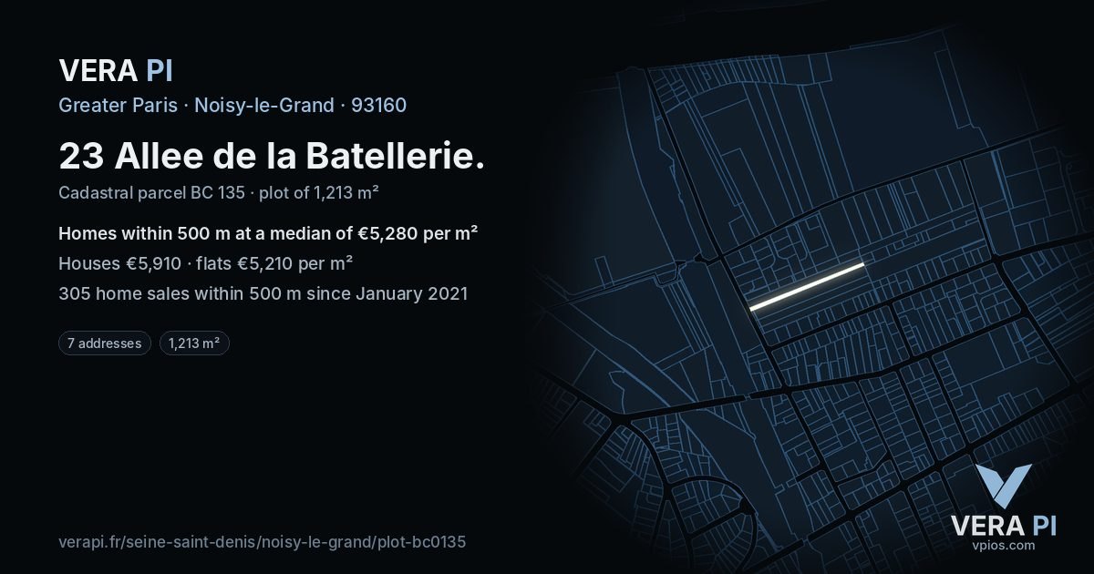 23 Allee de la Batellerie, Noisy-le-Grand at night – the plot lit, the parcels around coloured by the prices near them
