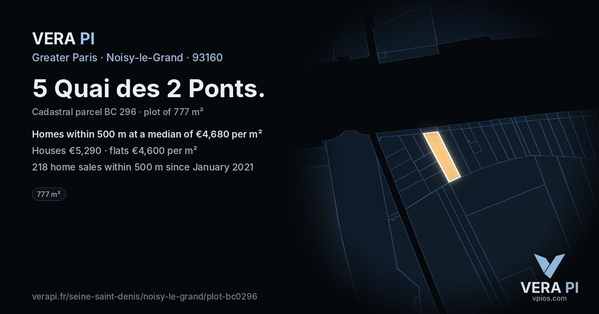 5 Quai des 2 Ponts, Noisy-le-Grand at night – the plot lit, the parcels around coloured by the prices near them