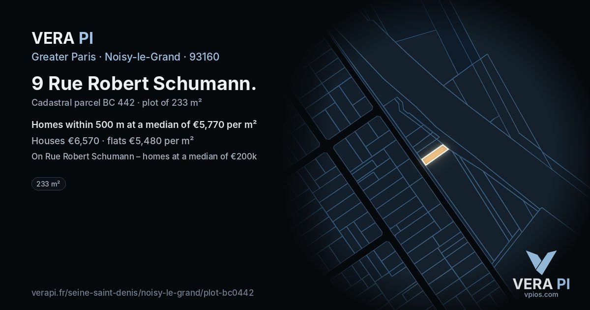 9 Rue Robert Schumann, Noisy-le-Grand at night – the plot lit, the parcels around coloured by the prices near them