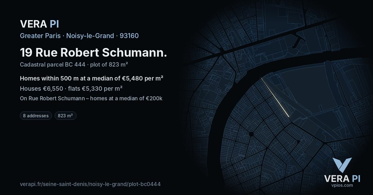 19 Rue Robert Schumann, Noisy-le-Grand at night – the plot lit, the parcels around coloured by the prices near them
