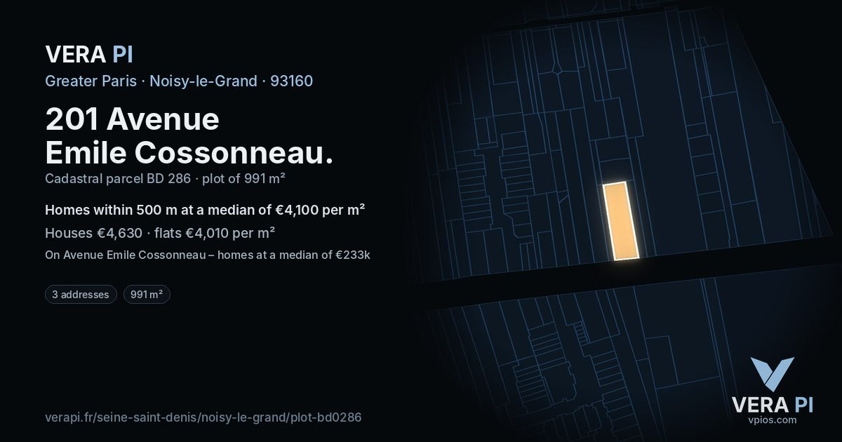 201 Avenue Emile Cossonneau, Noisy-le-Grand at night – the plot lit, the parcels around coloured by the prices near them