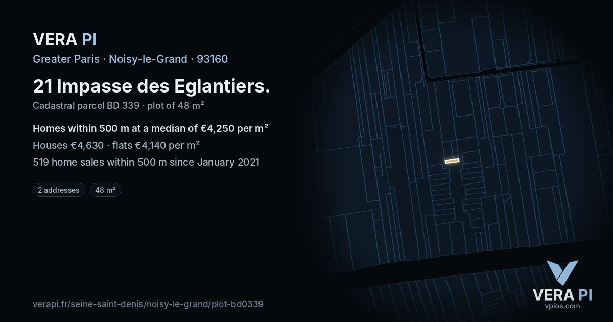 21 Impasse des Eglantiers, Noisy-le-Grand at night – the plot lit, the parcels around coloured by the prices near them
