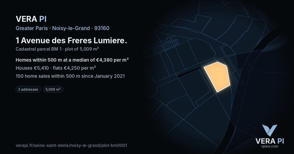 1 Avenue des Freres Lumiere, Noisy-le-Grand at night – the plot lit, the parcels around coloured by the prices near them