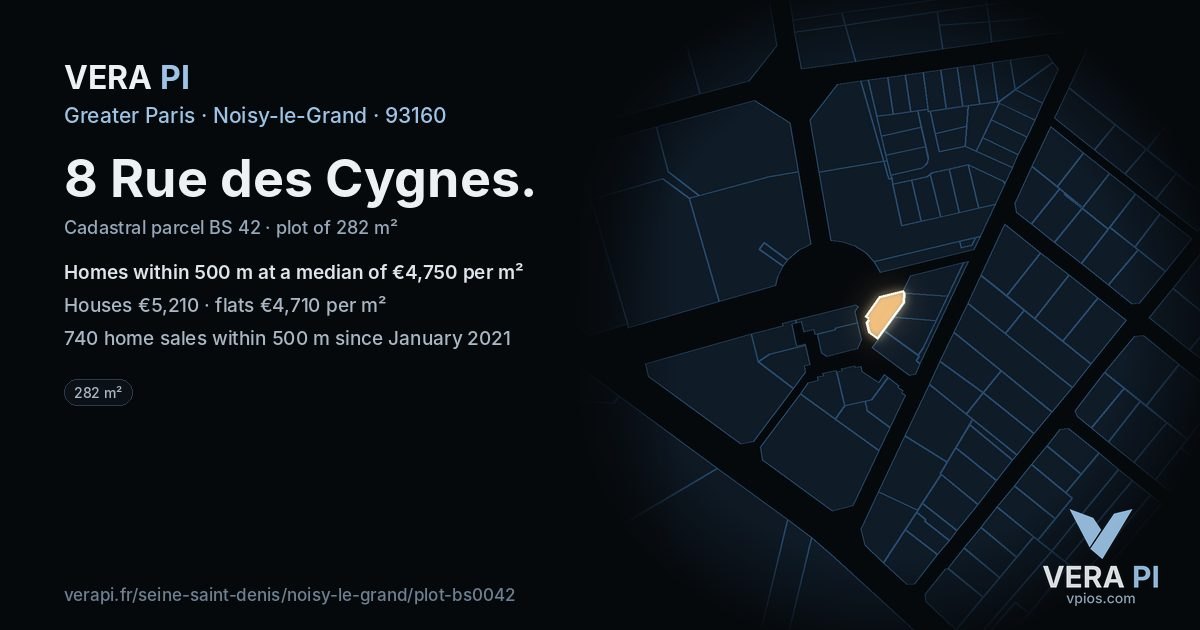 8 Rue des Cygnes, Noisy-le-Grand at night – the plot lit, the parcels around coloured by the prices near them