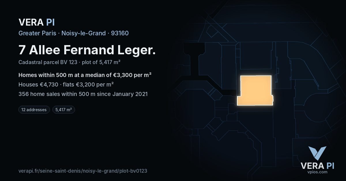 7 Allee Fernand Leger, Noisy-le-Grand at night – the plot lit, the parcels around coloured by the prices near them