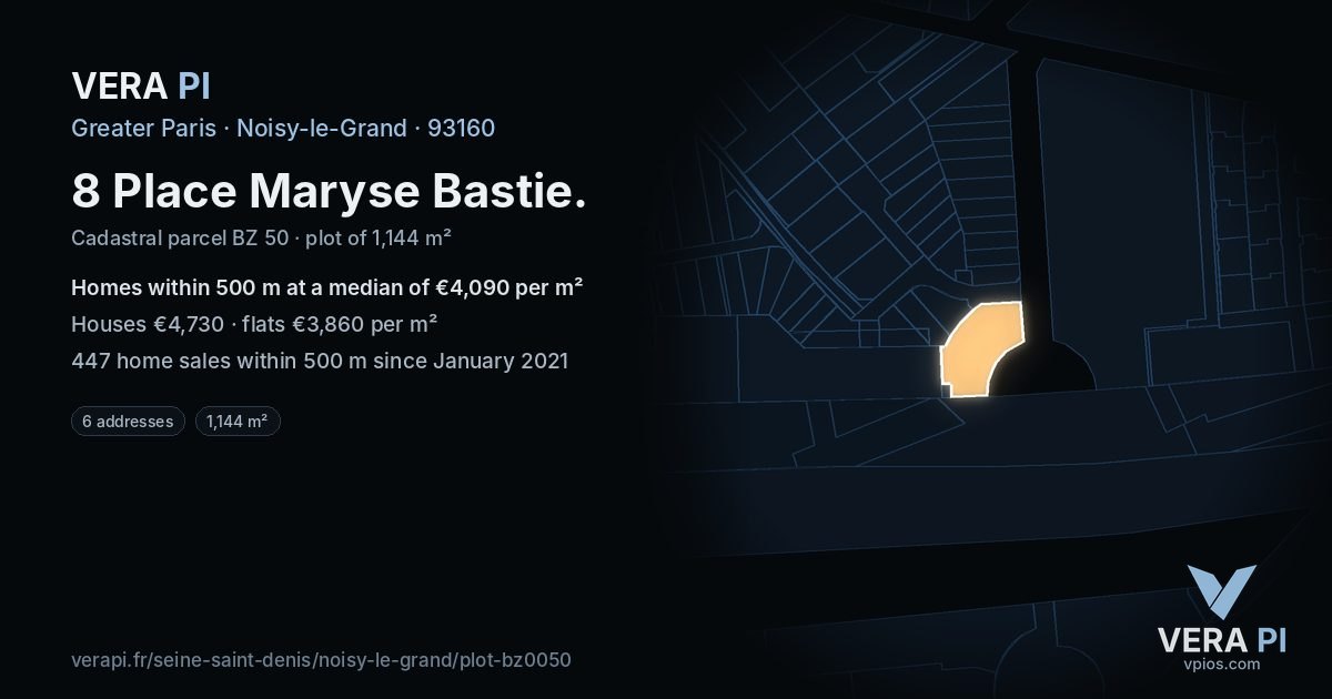 8 Place Maryse Bastie, Noisy-le-Grand at night – the plot lit, the parcels around coloured by the prices near them