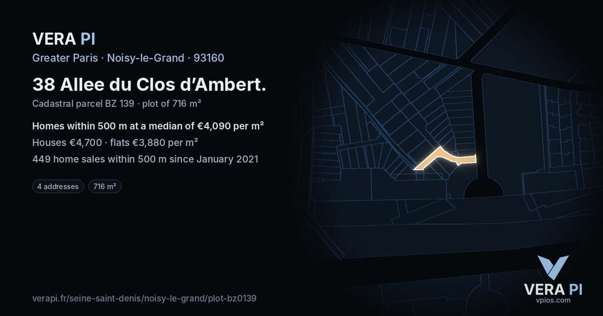 38 Allee du Clos d’Ambert, Noisy-le-Grand at night – the plot lit, the parcels around coloured by the prices near them