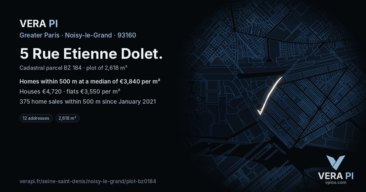 5 Rue Etienne Dolet, Noisy-le-Grand at night – the plot lit, the parcels around coloured by the prices near them