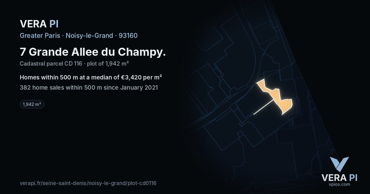 7 Grande Allee du Champy, Noisy-le-Grand at night – the plot lit, the parcels around coloured by the prices near them