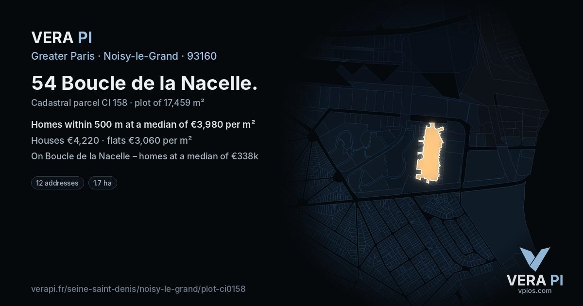 54 Boucle de la Nacelle, Noisy-le-Grand at night – the plot lit, the parcels around coloured by the prices near them