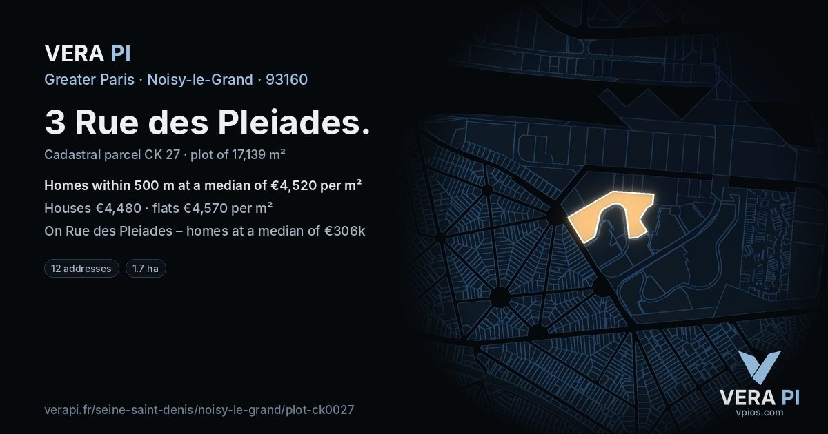 3 Rue des Pleiades, Noisy-le-Grand at night – the plot lit, the parcels around coloured by the prices near them
