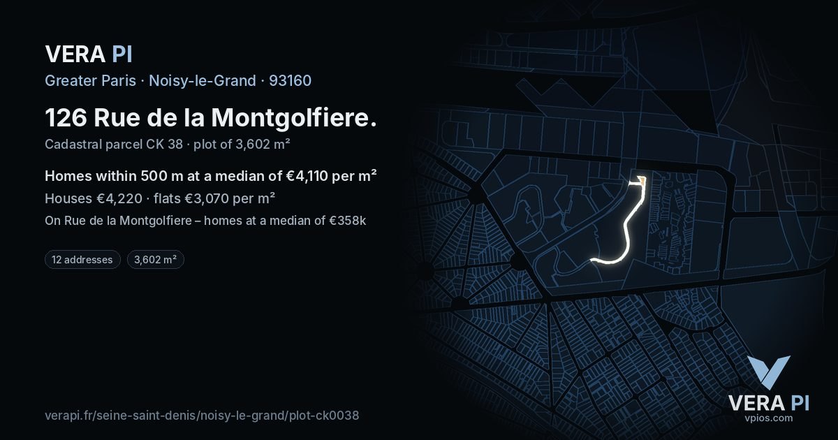 126 Rue de la Montgolfiere, Noisy-le-Grand at night – the plot lit, the parcels around coloured by the prices near them