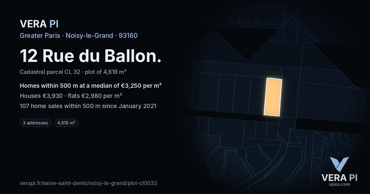12 Rue du Ballon, Noisy-le-Grand at night – the plot lit, the parcels around coloured by the prices near them