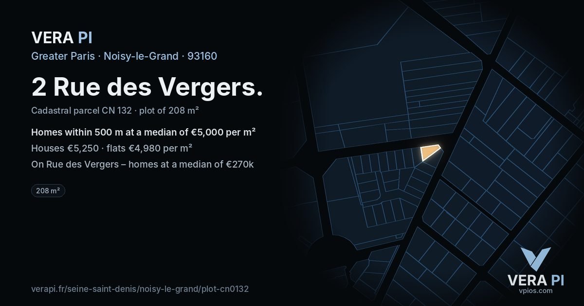 2 Rue des Vergers, Noisy-le-Grand at night – the plot lit, the parcels around coloured by the prices near them