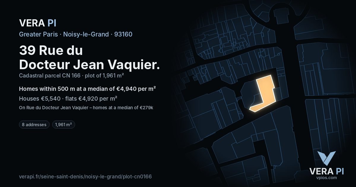 39 Rue du Docteur Jean Vaquier, Noisy-le-Grand at night – the plot lit, the parcels around coloured by the prices near them