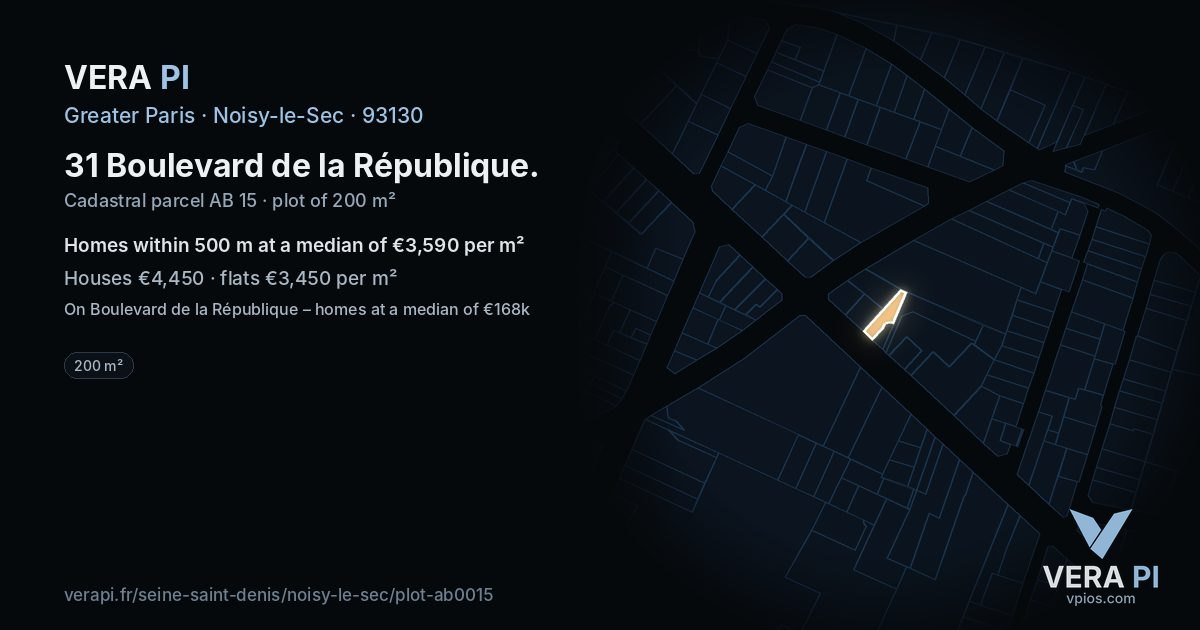 31 Boulevard de la République, Noisy-le-Sec at night – the plot lit, the parcels around coloured by the prices near them