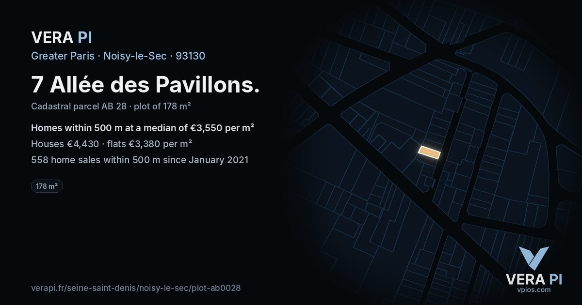 7 Allée des Pavillons, Noisy-le-Sec at night – the plot lit, the parcels around coloured by the prices near them