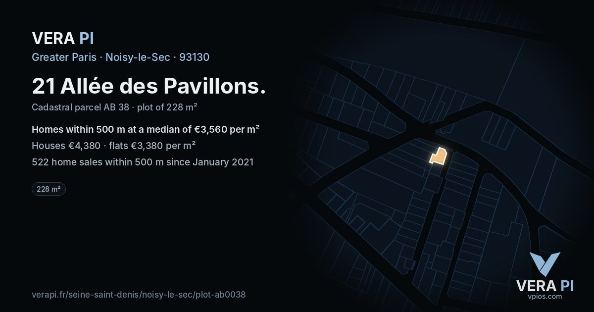 21 Allée des Pavillons, Noisy-le-Sec at night – the plot lit, the parcels around coloured by the prices near them