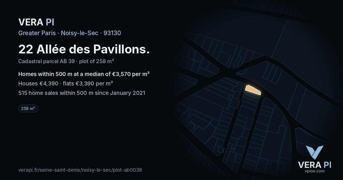 22 Allée des Pavillons, Noisy-le-Sec at night – the plot lit, the parcels around coloured by the prices near them