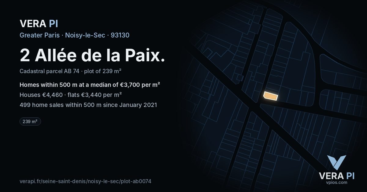 2 Allée de la Paix, Noisy-le-Sec at night – the plot lit, the parcels around coloured by the prices near them
