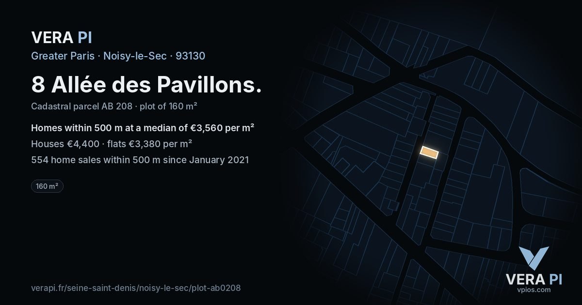 8 Allée des Pavillons, Noisy-le-Sec at night – the plot lit, the parcels around coloured by the prices near them