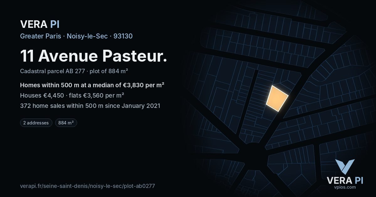 11 Avenue Pasteur, Noisy-le-Sec at night – the plot lit, the parcels around coloured by the prices near them