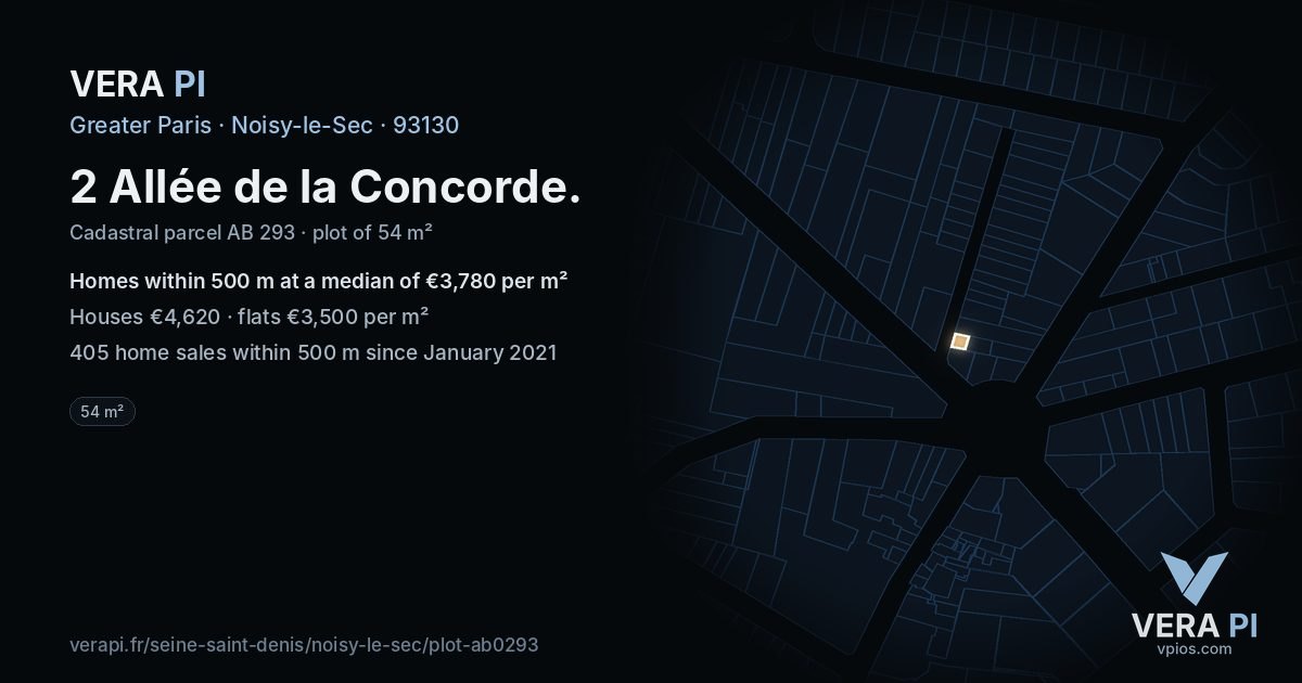 2 Allée de la Concorde, Noisy-le-Sec at night – the plot lit, the parcels around coloured by the prices near them