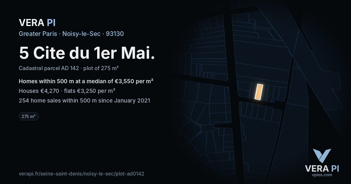 5 Cite du 1er Mai, Noisy-le-Sec at night – the plot lit, the parcels around coloured by the prices near them