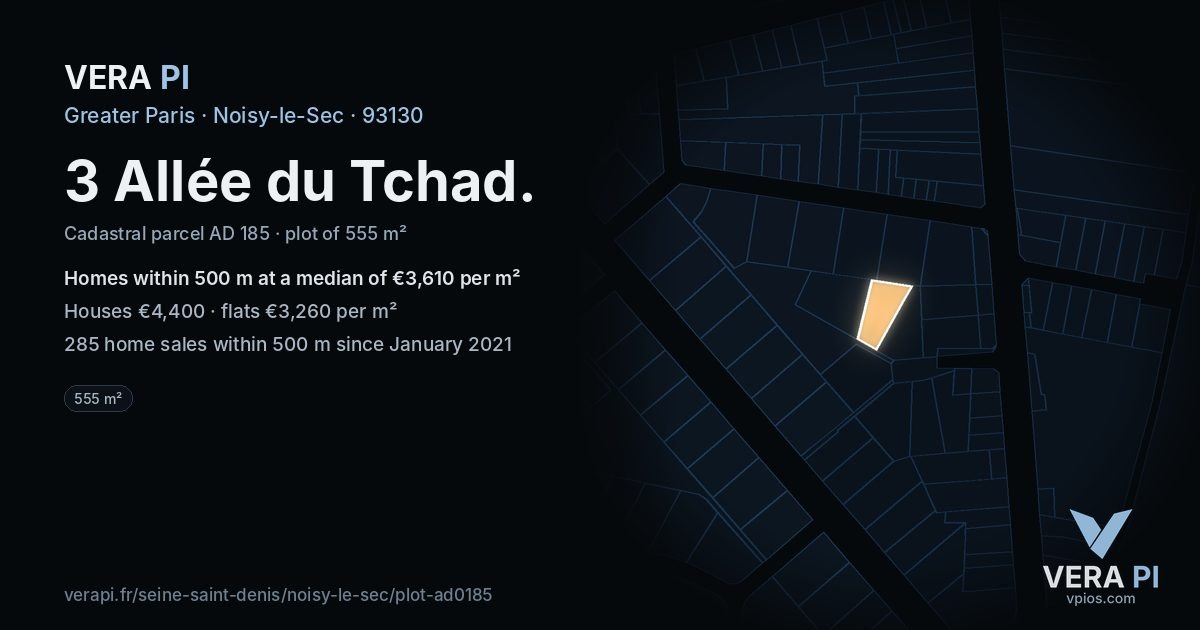 3 Allée du Tchad, Noisy-le-Sec at night – the plot lit, the parcels around coloured by the prices near them