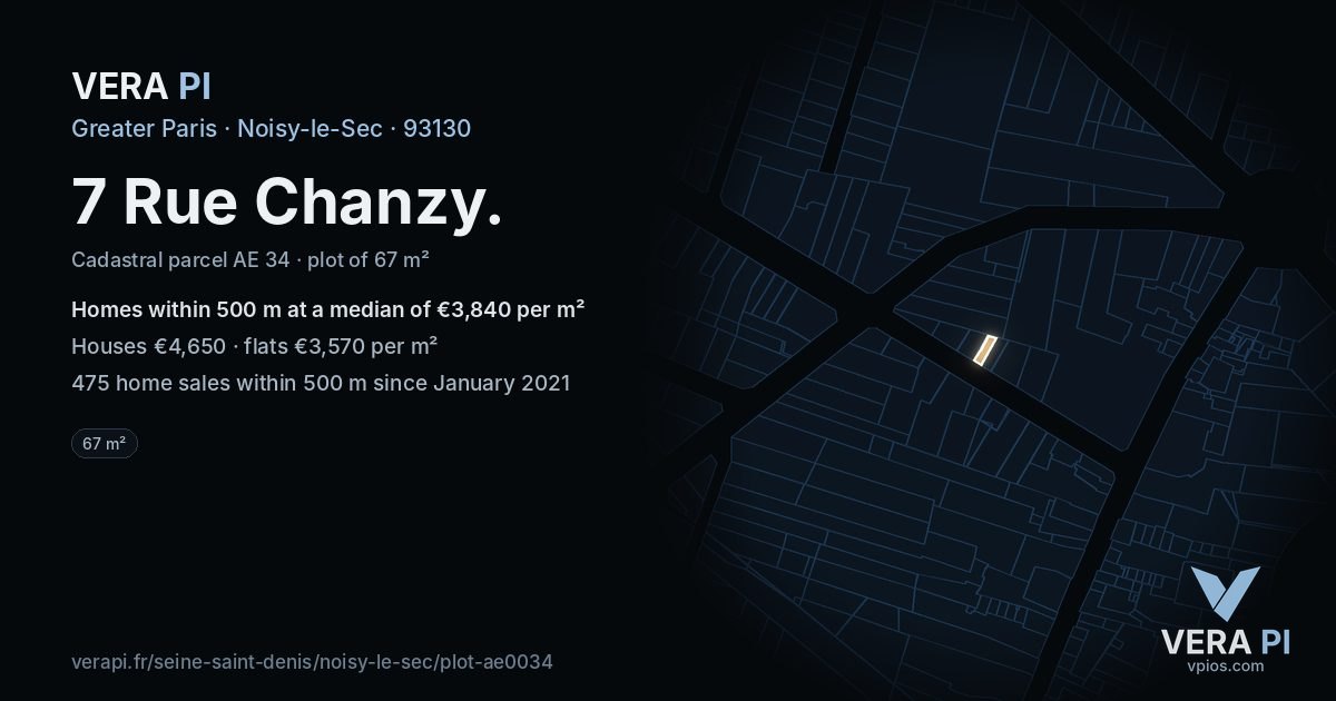 7 Rue Chanzy, Noisy-le-Sec at night – the plot lit, the parcels around coloured by the prices near them