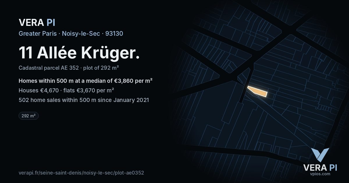 11 Allée Krüger, Noisy-le-Sec at night – the plot lit, the parcels around coloured by the prices near them