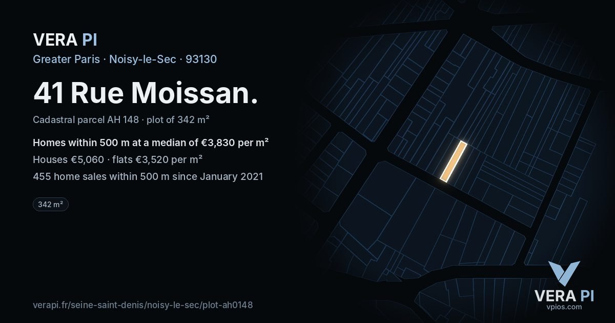 41 Rue Moissan, Noisy-le-Sec at night – the plot lit, the parcels around coloured by the prices near them