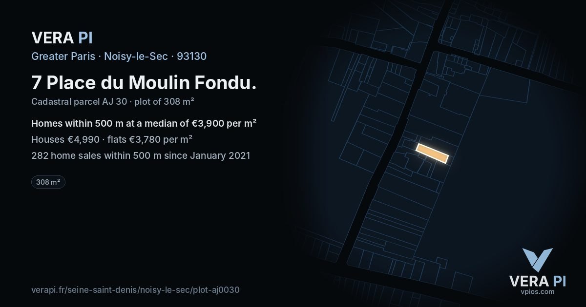 7 Place du Moulin Fondu, Noisy-le-Sec at night – the plot lit, the parcels around coloured by the prices near them