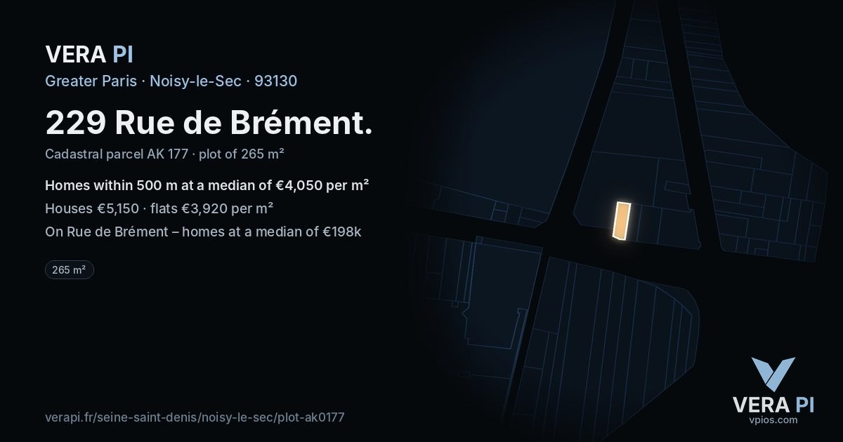 229 Rue de Brément, Noisy-le-Sec at night – the plot lit, the parcels around coloured by the prices near them