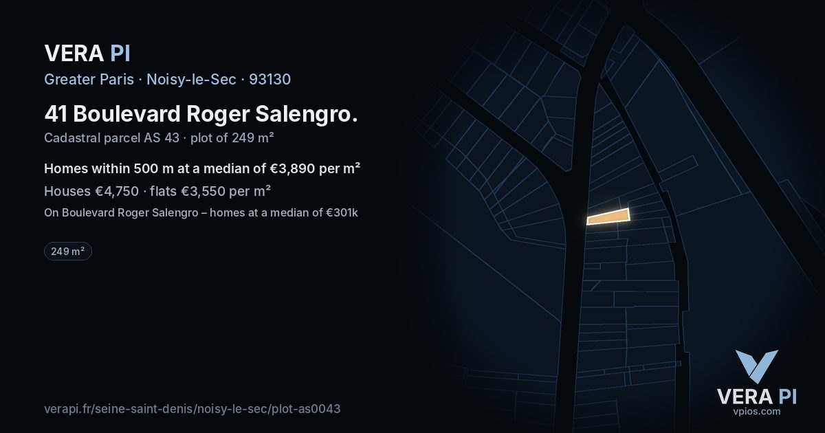 41 Boulevard Roger Salengro, Noisy-le-Sec at night – the plot lit, the parcels around coloured by the prices near them