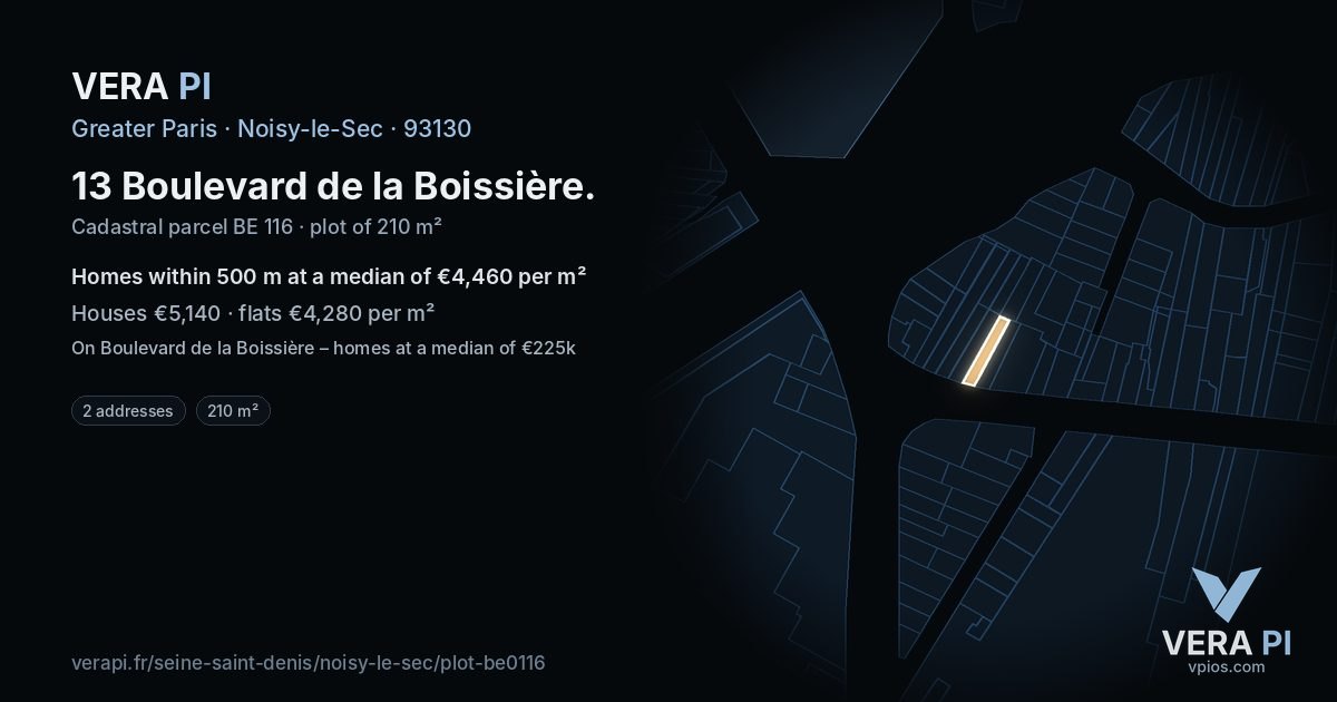 13 Boulevard de la Boissière, Noisy-le-Sec at night – the plot lit, the parcels around coloured by the prices near them