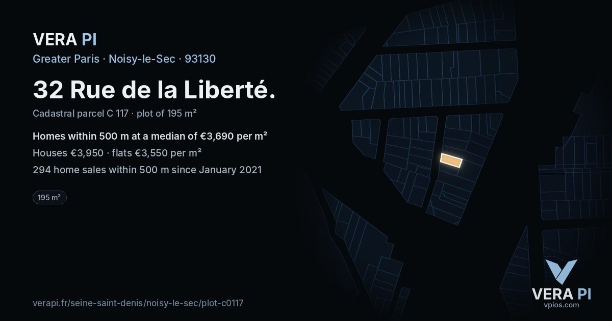 32 Rue de la Liberté, Noisy-le-Sec at night – the plot lit, the parcels around coloured by the prices near them