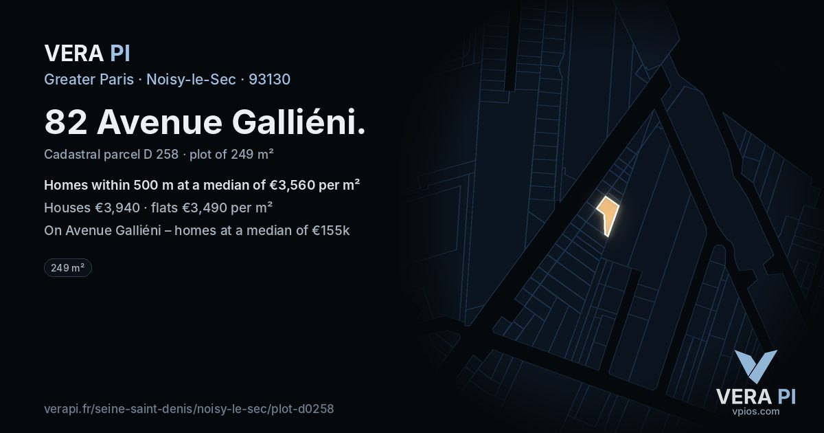 82 Avenue Galliéni, Noisy-le-Sec at night – the plot lit, the parcels around coloured by the prices near them