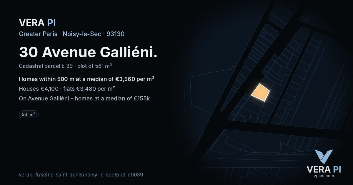30 Avenue Galliéni, Noisy-le-Sec at night – the plot lit, the parcels around coloured by the prices near them