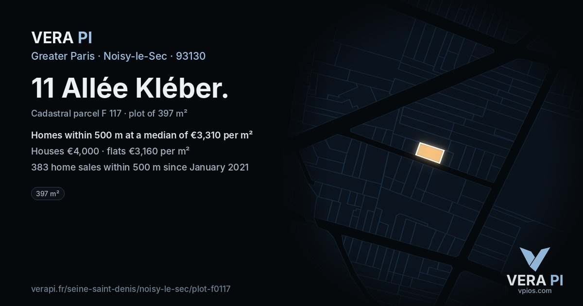 11 Allée Kléber, Noisy-le-Sec at night – the plot lit, the parcels around coloured by the prices near them