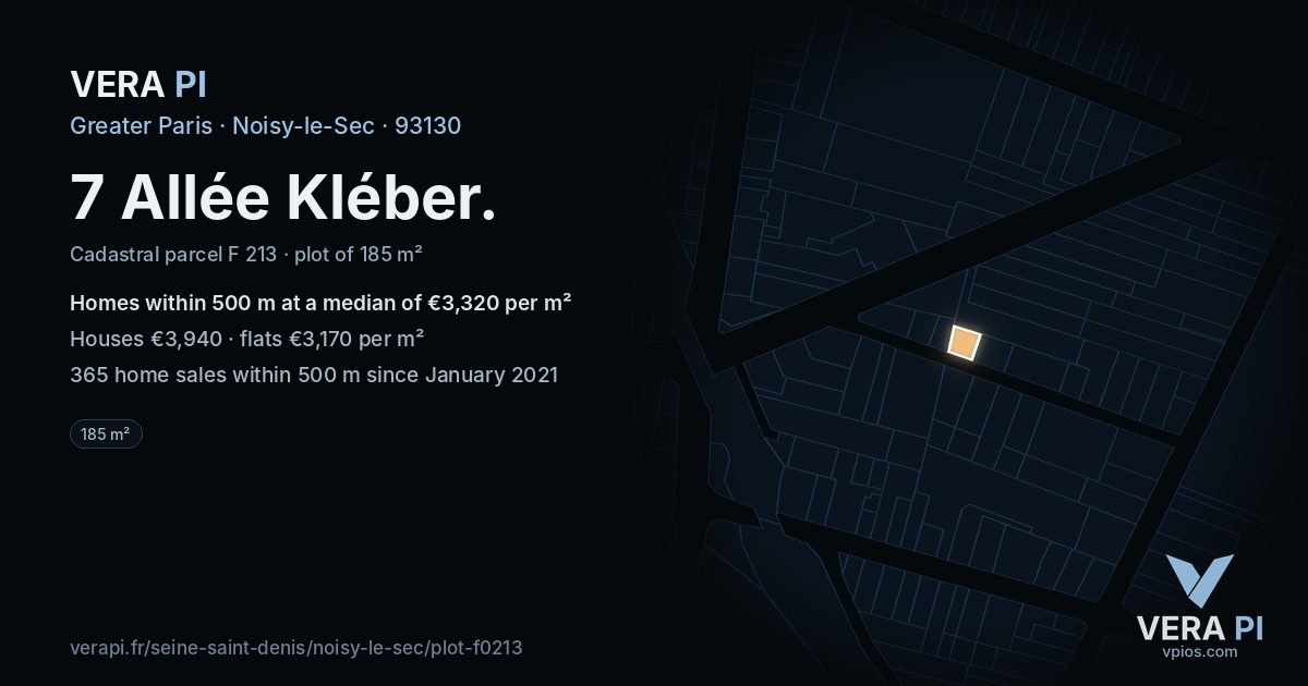 7 Allée Kléber, Noisy-le-Sec at night – the plot lit, the parcels around coloured by the prices near them
