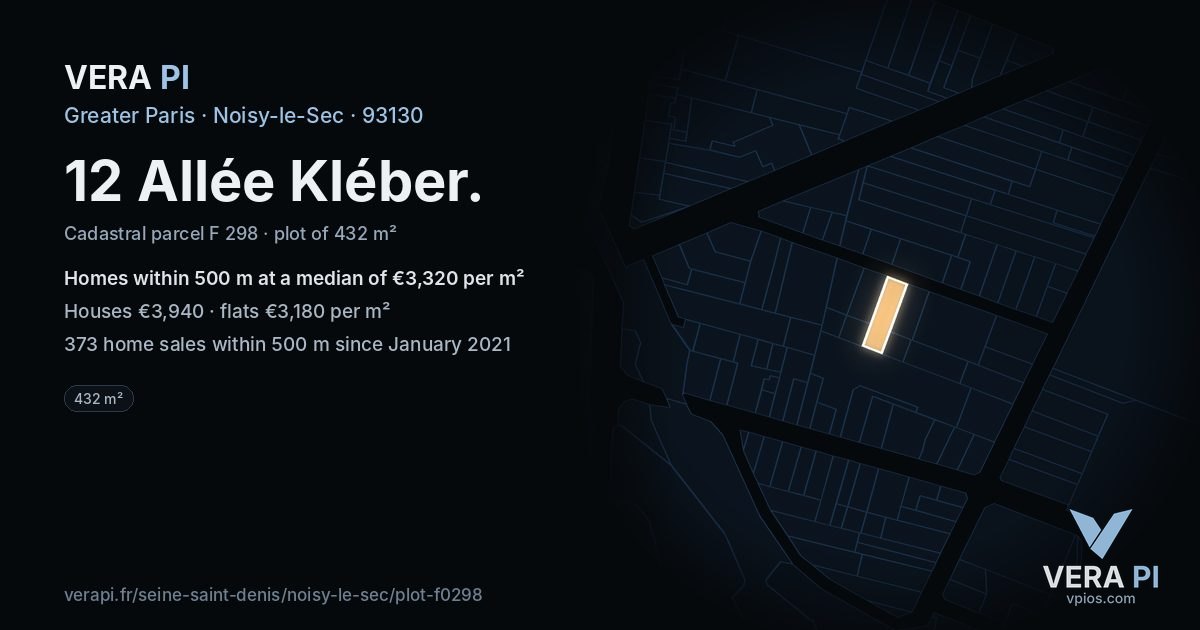 12 Allée Kléber, Noisy-le-Sec at night – the plot lit, the parcels around coloured by the prices near them