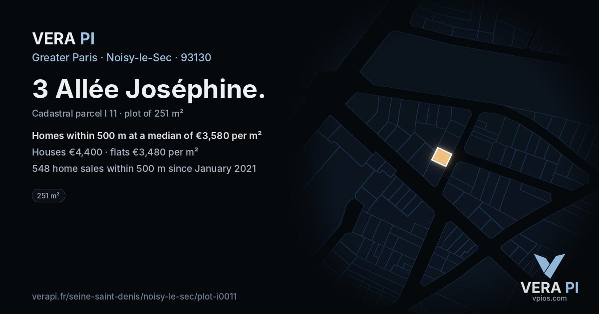 3 Allée Joséphine, Noisy-le-Sec at night – the plot lit, the parcels around coloured by the prices near them
