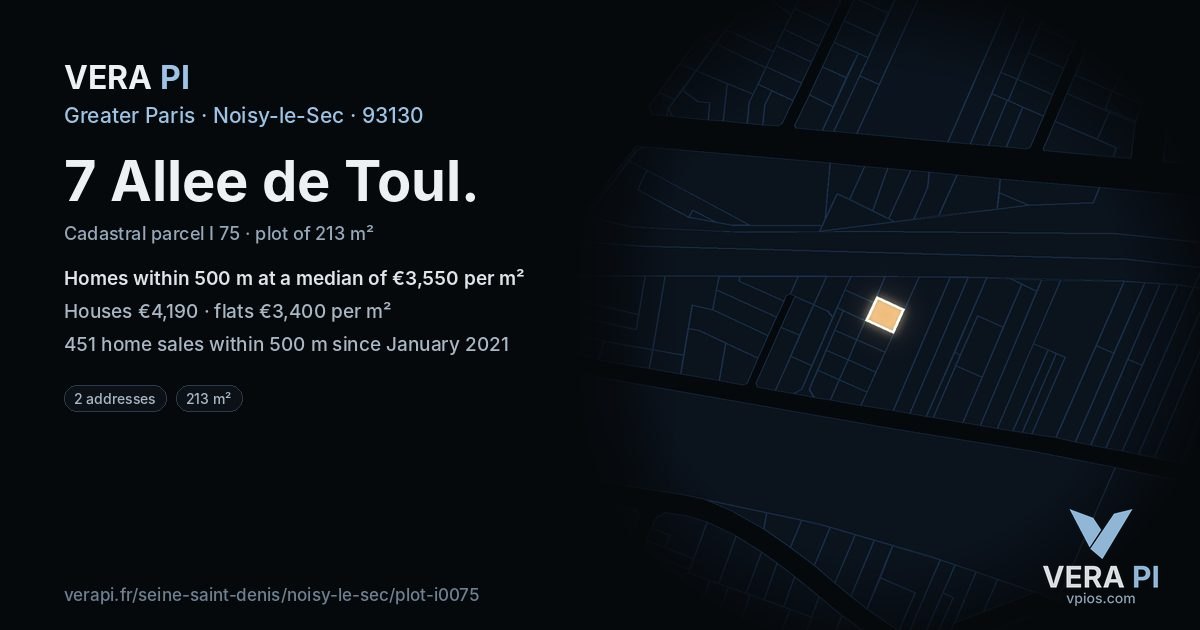 7 Allee de Toul, Noisy-le-Sec at night – the plot lit, the parcels around coloured by the prices near them