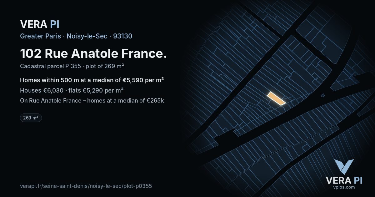 102 Rue Anatole France, Noisy-le-Sec at night – the plot lit, the parcels around coloured by the prices near them