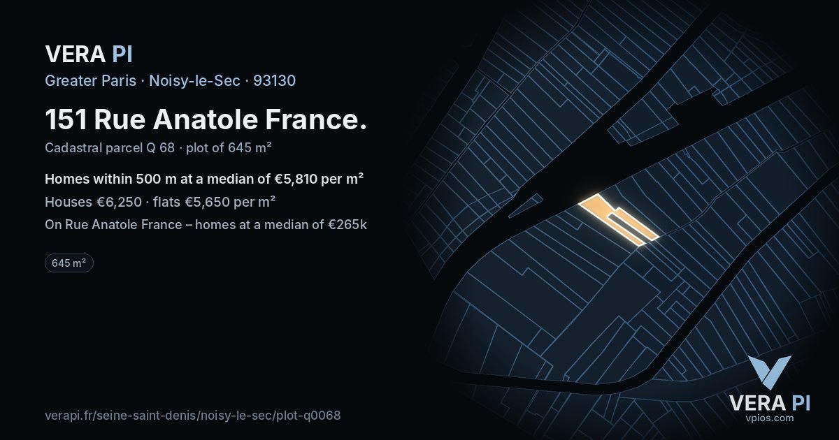 151 Rue Anatole France, Noisy-le-Sec at night – the plot lit, the parcels around coloured by the prices near them